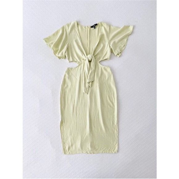 NWOT Lulus Summer Journey Light Green Tie-Front Cutout Midi Dress Medium - Picture 2 of 7